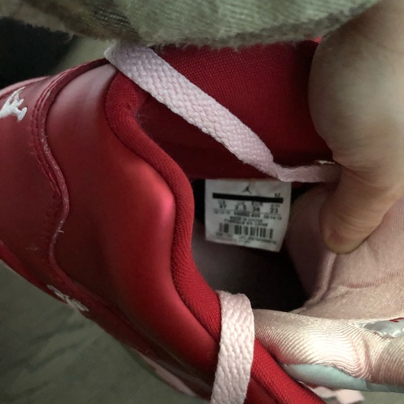 Air Jordan retro 5 Valentine’s Day edition - Picture 5 of 5